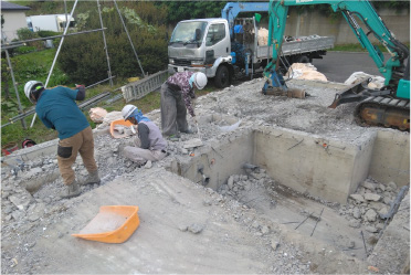 スタッフを随時募集